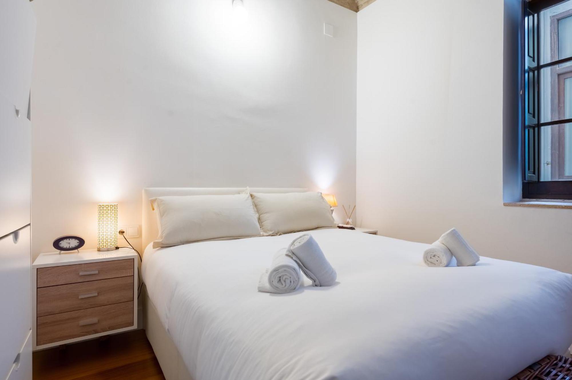 Plaza San Marcos Apartment Seville Luaran gambar
