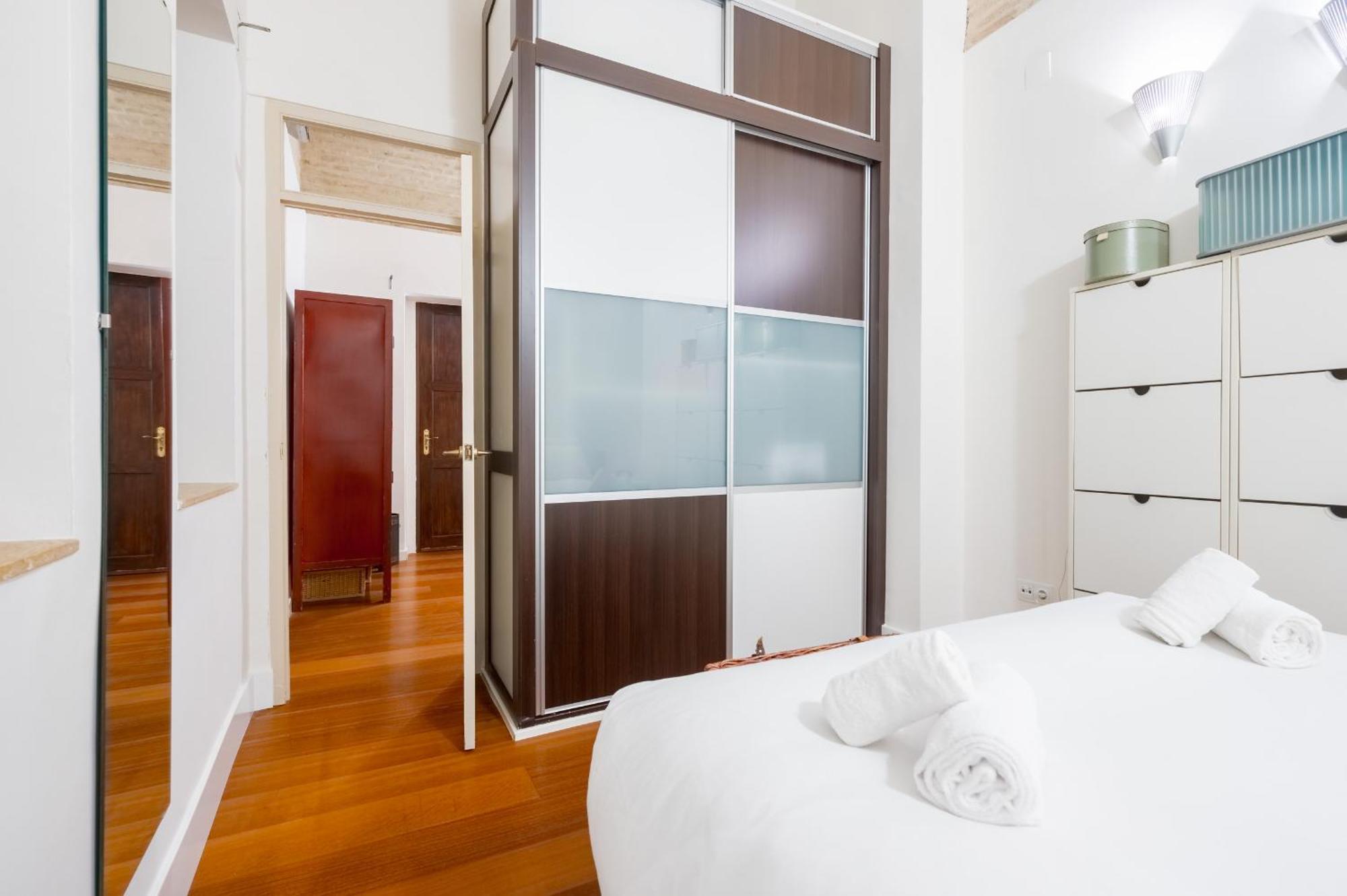 Plaza San Marcos Apartment Seville Luaran gambar