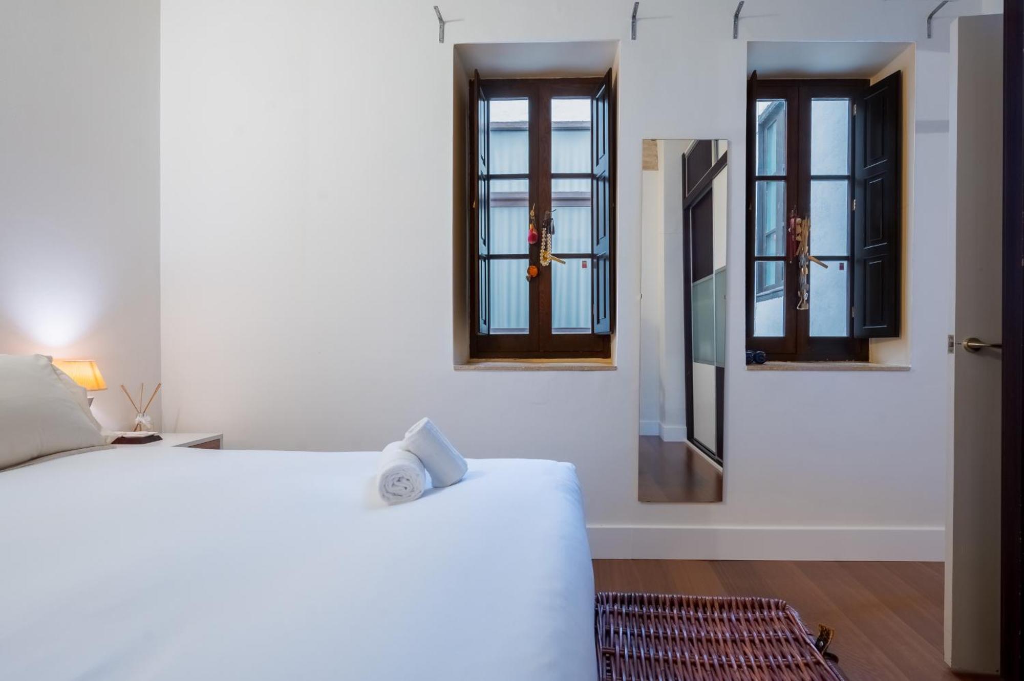 Plaza San Marcos Apartment Seville Luaran gambar